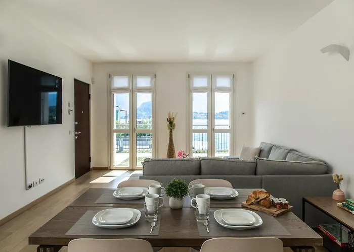 Casa Divina - Cadenabbia, Griante By Lovecomo